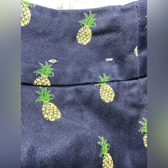 J Crew Stretch Navy Pineapple Bermuda Shorts Side Zipper Size 00 - Picture 5 of 8